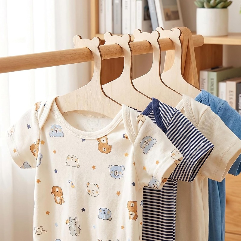 Baby Clothes Rack Cute Bear Wo - огляд і ціна Baby Nursery Hangers